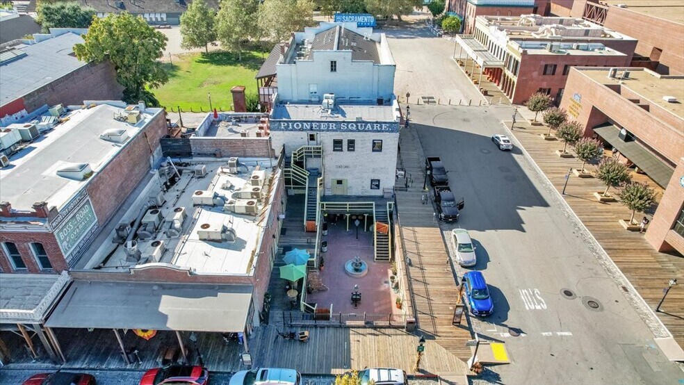 More Photos Of 900-906 2nd St, Sacramento Storefront For Lease