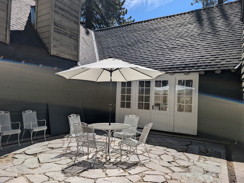 More Photos Of 2255 W Lake Blvd, Tahoe City General Retail For Sale