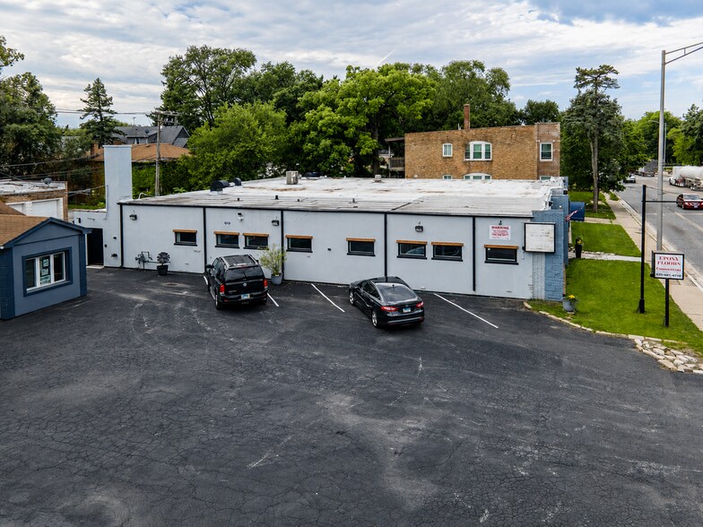More Photos Of 44 W Lincoln Hwy, Chicago Heights General Retail For Sale