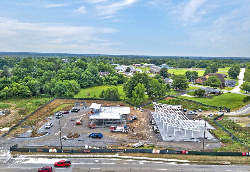 More Photos Of 8221 Alexandria Pike, Alexandria Convenience Store For Sale