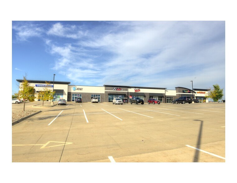 More Photos Of 3990 Blairs Ferry Rd NE, Cedar Rapids Unknown For Lease