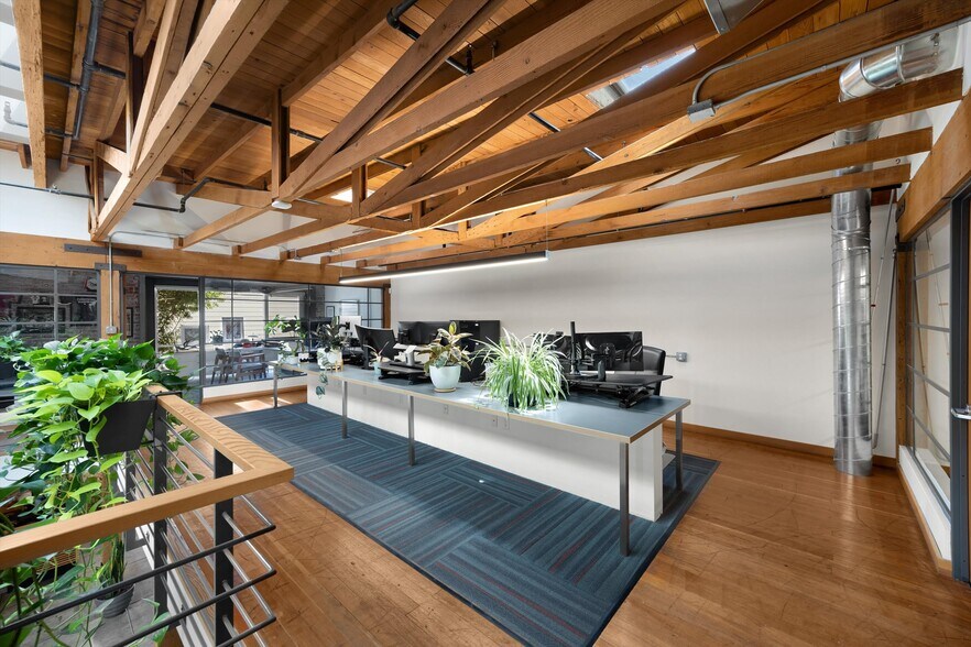 More Photos Of 425 E 4th St, Long Beach Office Residential For Sale