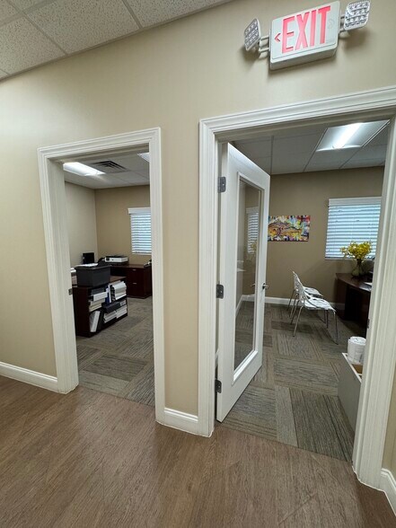 More Photos Of 3845 W Eau Gallie Blvd, Melbourne Office For Sale