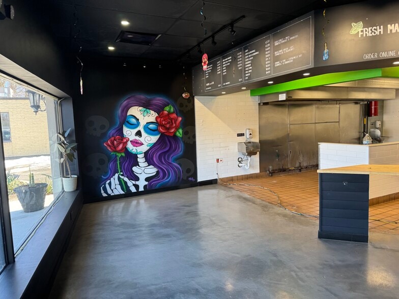 More Photos Of 1270-1280 Montauk Hwy, Oakdale Unknown For Lease