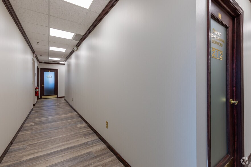 More Photos Of 13810-13854 Lakeside Cir, Sterling Heights Storefront Retail Office For Sale