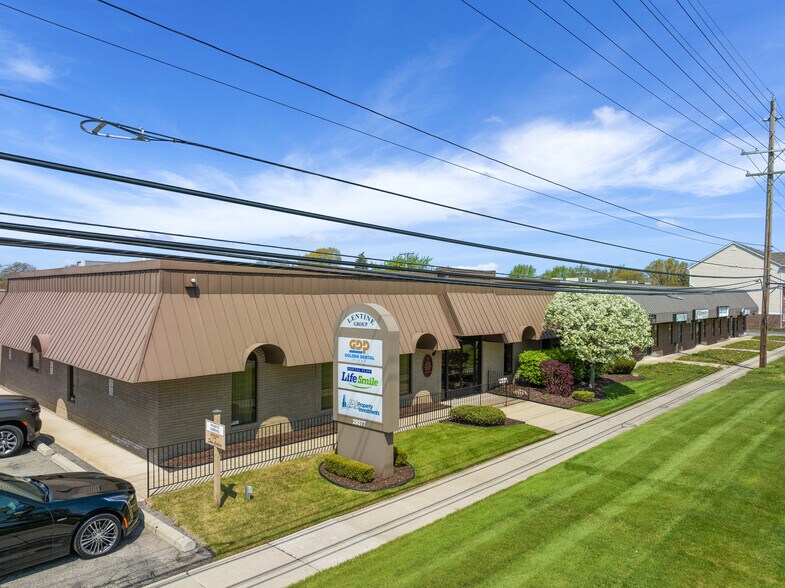 More Photos Of 29377 Hoover Rd, Warren Medical For Sale