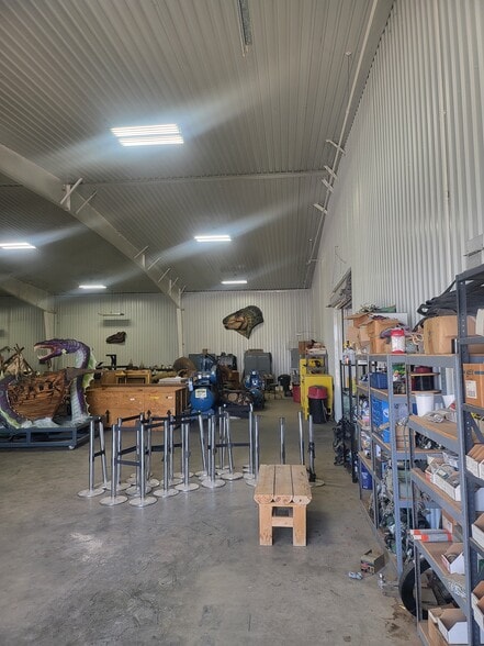 More Photos Of 509 China St, Abilene Industrial For Lease