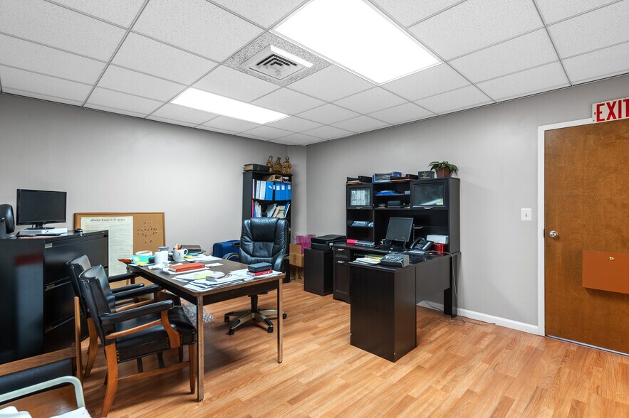 More Photos Of 7875 W McNab Rd, Tamarac Religious Facility For Sale