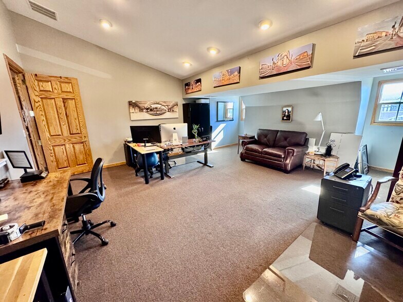 More Photos Of 10134 Colvin Run Rd, Great Falls Medical For Lease