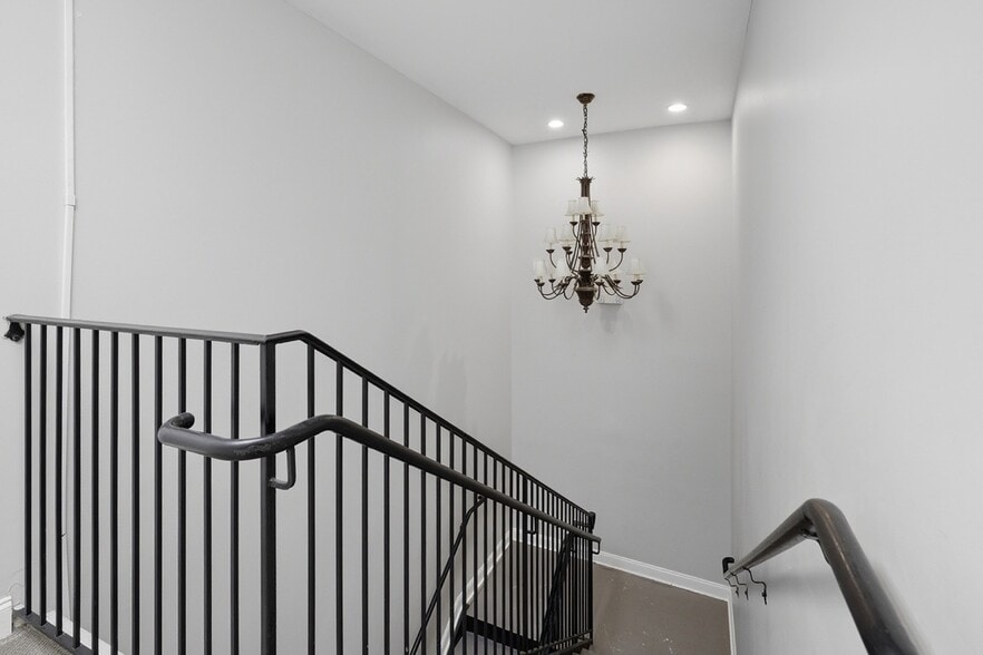 More Photos Of 6470 Georgia 400, Cumming Medical For Sale