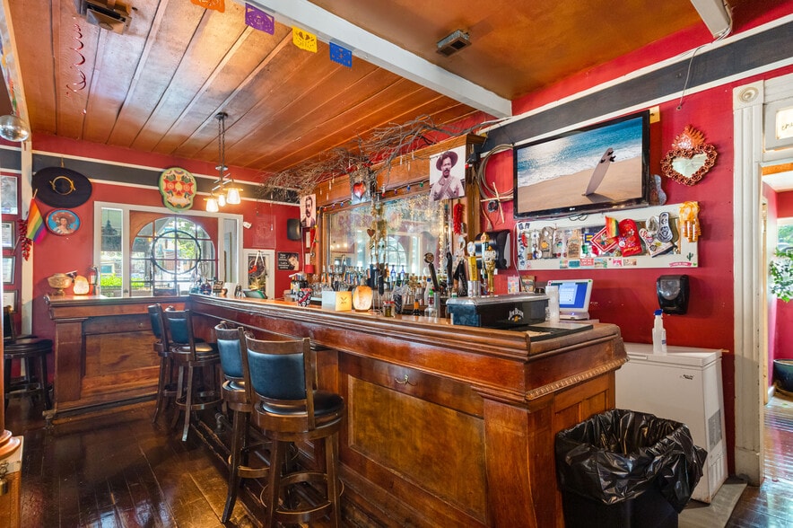 More Photos Of 202 Tombstone Canyon, Bisbee Restaurant For Sale