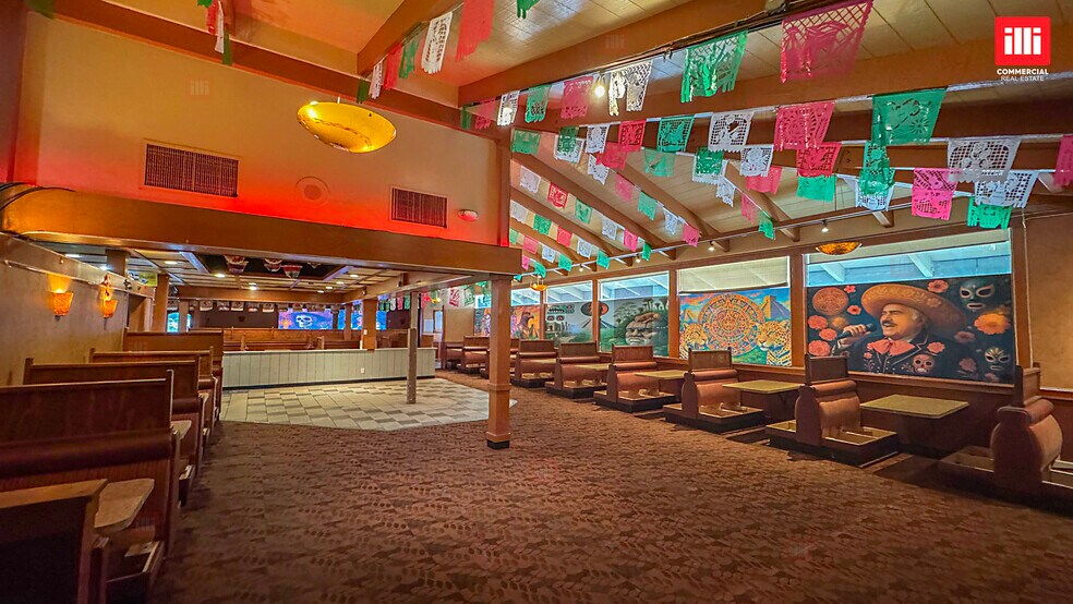 More Photos Of 44430 20th St W, Lancaster Restaurant For Lease