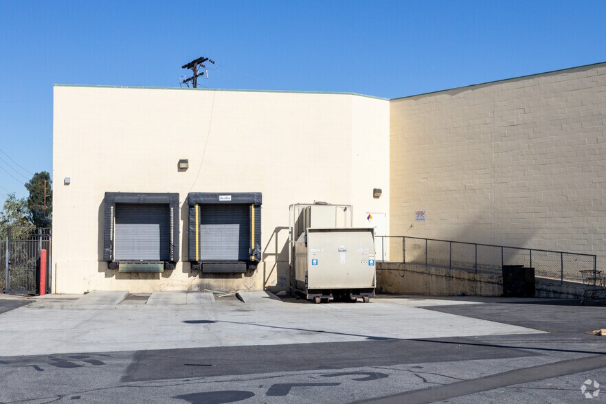 More Photos Of 11300 Firestone Blvd, Norwalk Supermarket For Sale