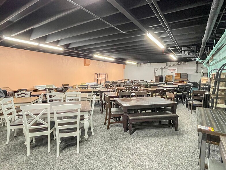 More Photos Of 174 W 200 N, Cedar City General Retail For Sale