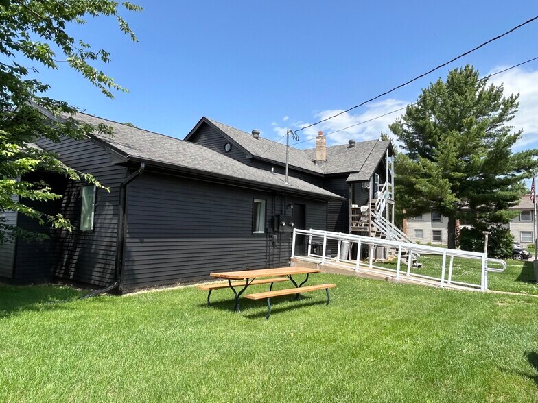 More Photos Of 156 N Franklin St, Mondovi Healthcare For Sale
