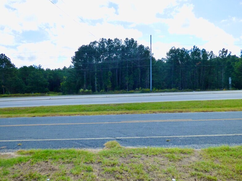 More Photos Of 1185 Eastern Blvd, Fayetteville Land For Sale