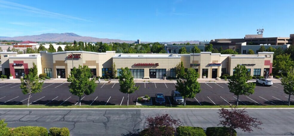 Primary Photo Of 6895 Sierra Center Pky, Reno Unknown For Lease