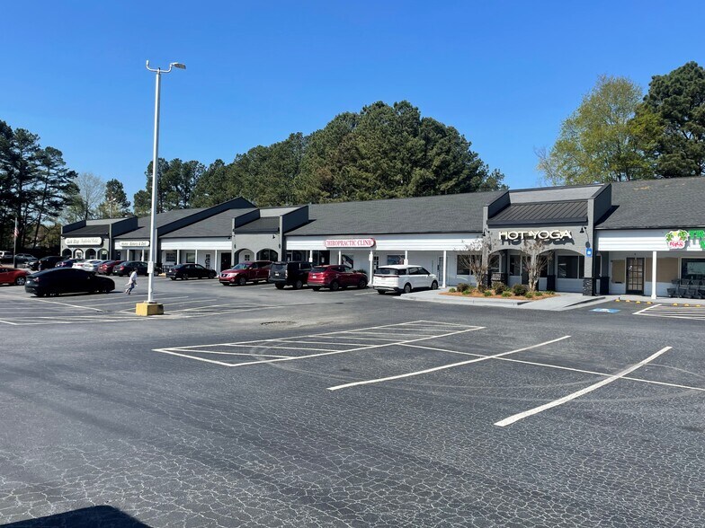 More Photos Of 3655 Cherokee St, Kennesaw Unknown For Lease