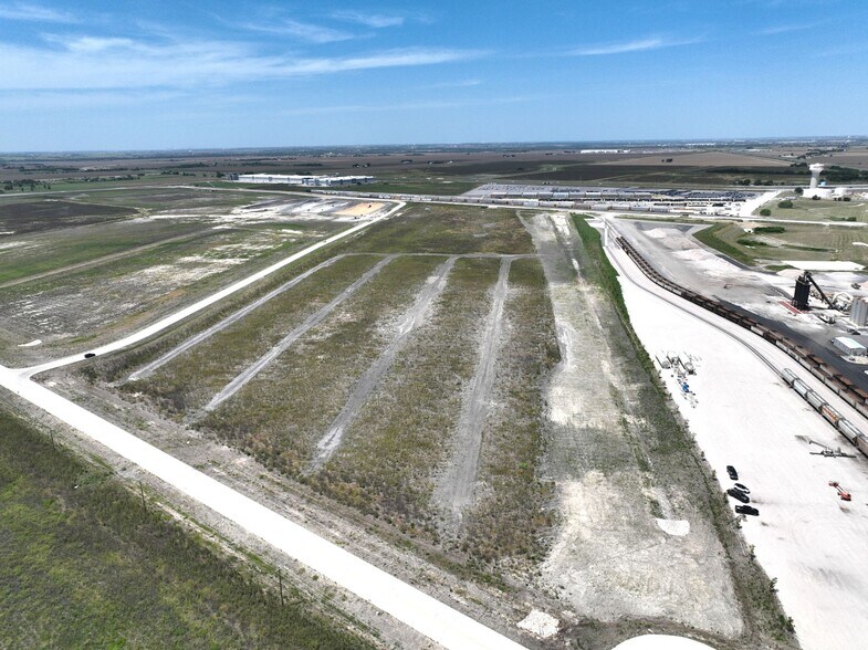 More Photos Of 201 FM 3349, Taylor Land For Sale