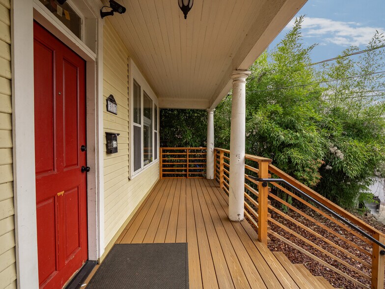 More Photos Of 317 NE Sacramento St, Portland Office For Sale