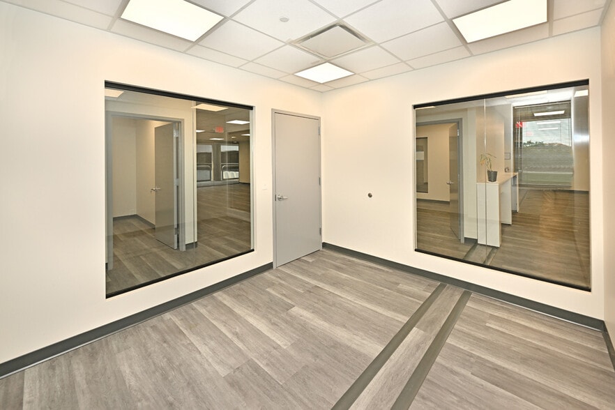 More Photos Of 50 Tice Blvd, Woodcliff Lake Office For Lease