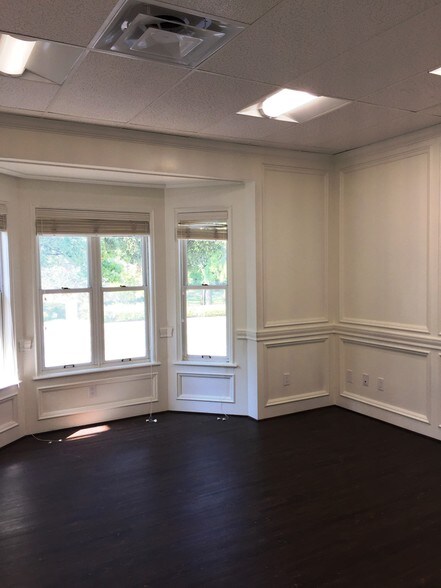 More Photos Of 4130 Spicewood Springs Rd, Austin Loft Creative Space For Lease