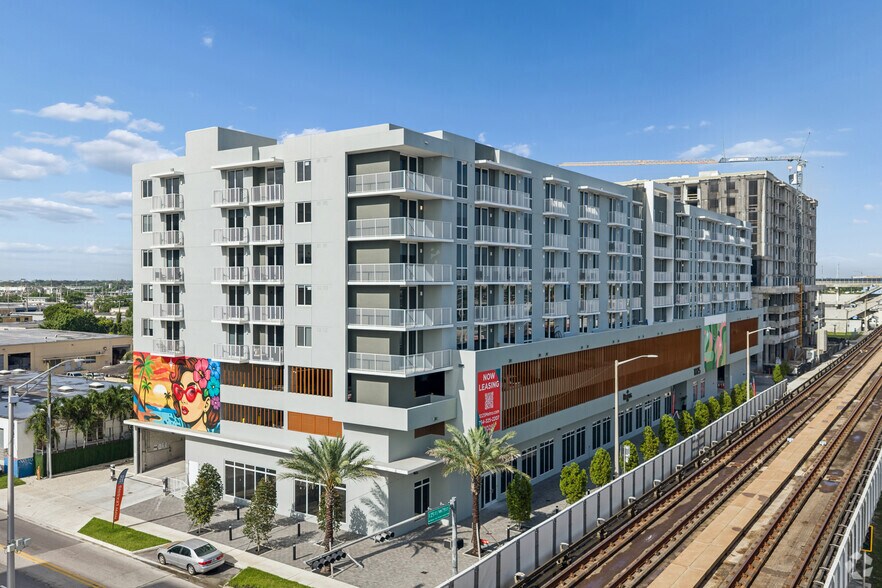 Primary Photo Of 1025 E 25th St, Hialeah Coworking Space