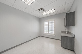 More Photos Of 4360 N Josey Ln, Carrollton Medical For Lease