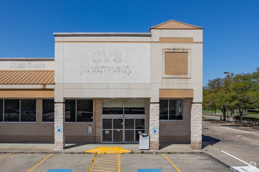 More Photos Of 1302 Fm-1092, Missouri City Drugstore For Sale