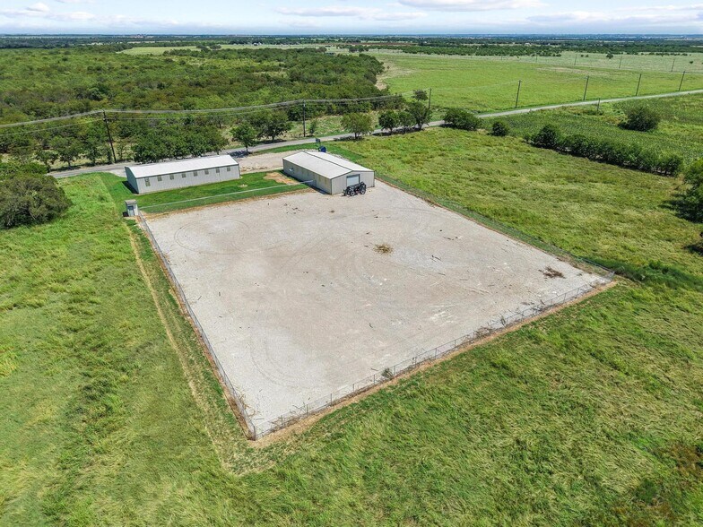 More Photos Of 11416 Hames, Pilot Point Industrial For Lease