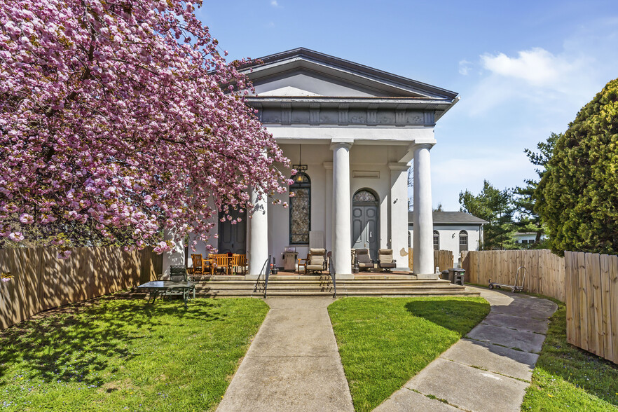 Primary Photo Of 18 Stone Chapel Ln, Pikesville Religious Facility For Sale