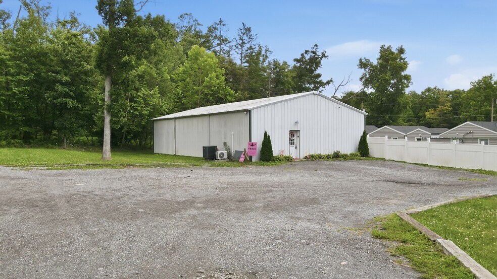Primary Photo Of 21532 National Pike, Boonsboro Industrial For Lease