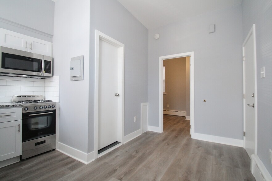 More Photos Of 1518 E Passyunk Ave, Philadelphia Apartments For Sale