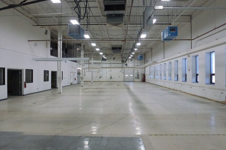 More Photos Of 2 International Blvd, Brewster Village Manufacturing For Sale