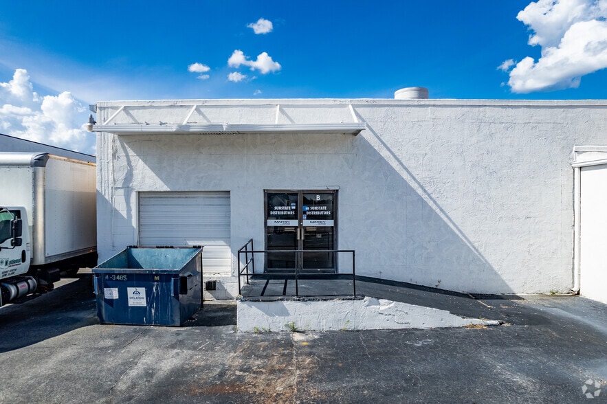 More Photos Of 777 W Central Blvd, Orlando Warehouse For Lease