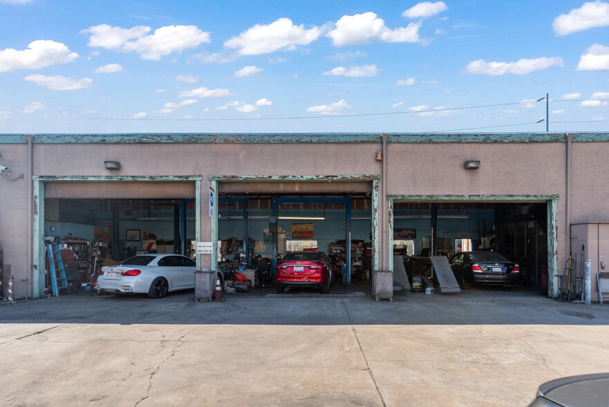 More Photos Of 300 Sango Ct, Milpitas Auto Repair For Sale