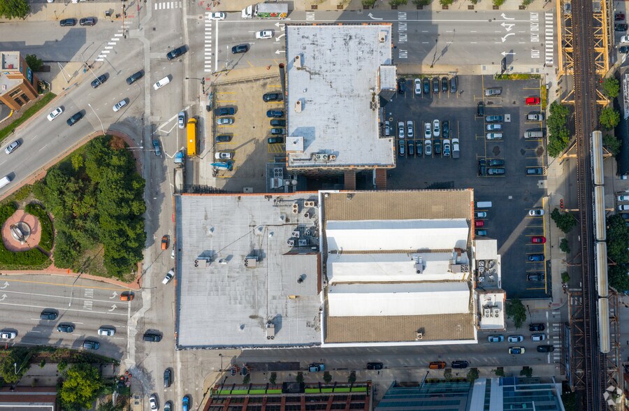 More Photos Of 320 W Ohio St, Chicago Loft Creative Space For Lease