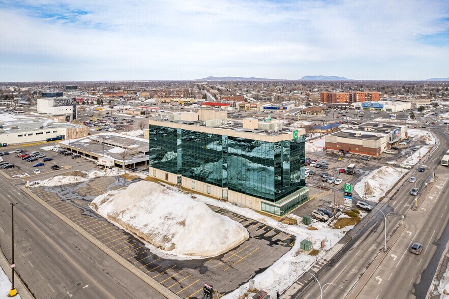 More Photos Of 1850 Rue Panama, Brossard Office For Lease