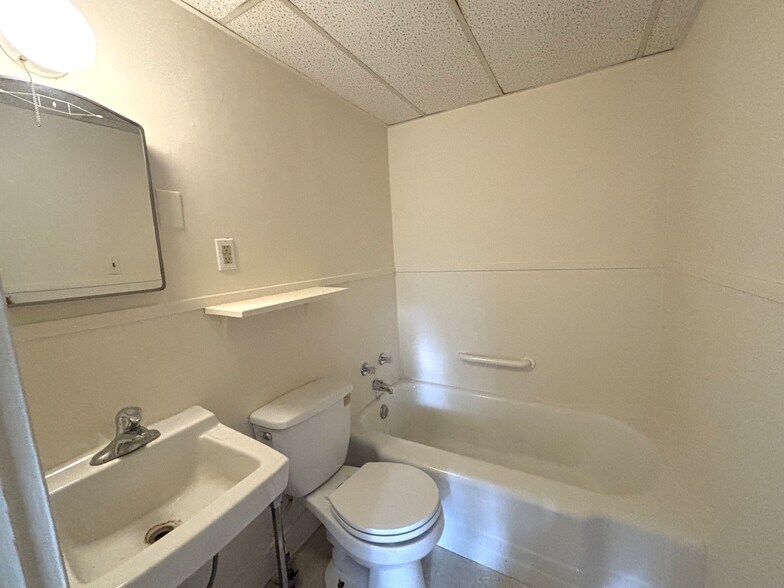 More Photos Of 358 E 4th St, Jamestown Multifamily For Sale