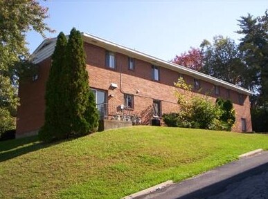 More Photos Of 4908 Northcutt Pl, Dayton Apartments For Sale