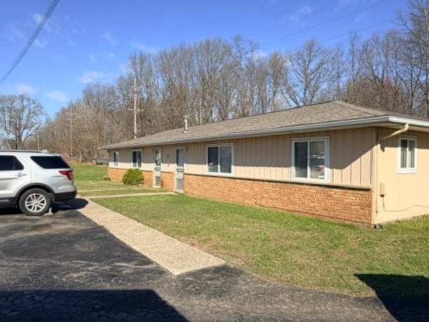 More Photos Of 1601-1609 E M-36, Pinckney Apartments For Sale