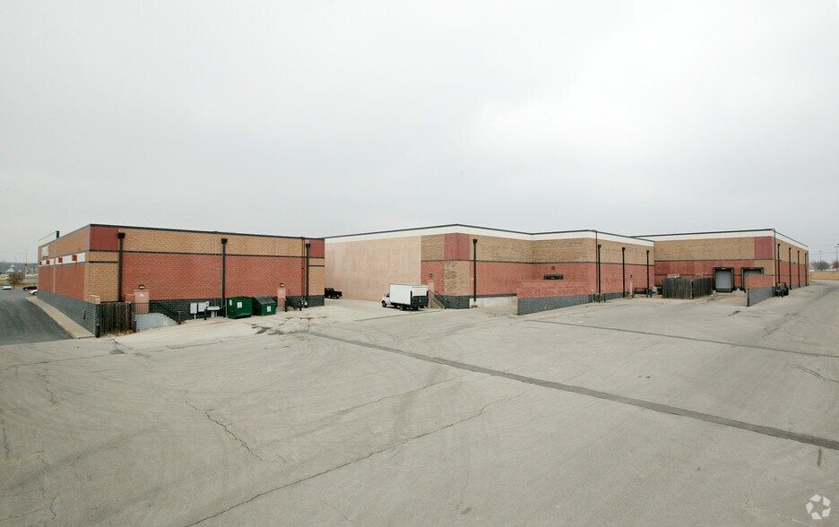More Photos Of 12035-12055 Metcalf Ave, Overland Park Storefront For Sale