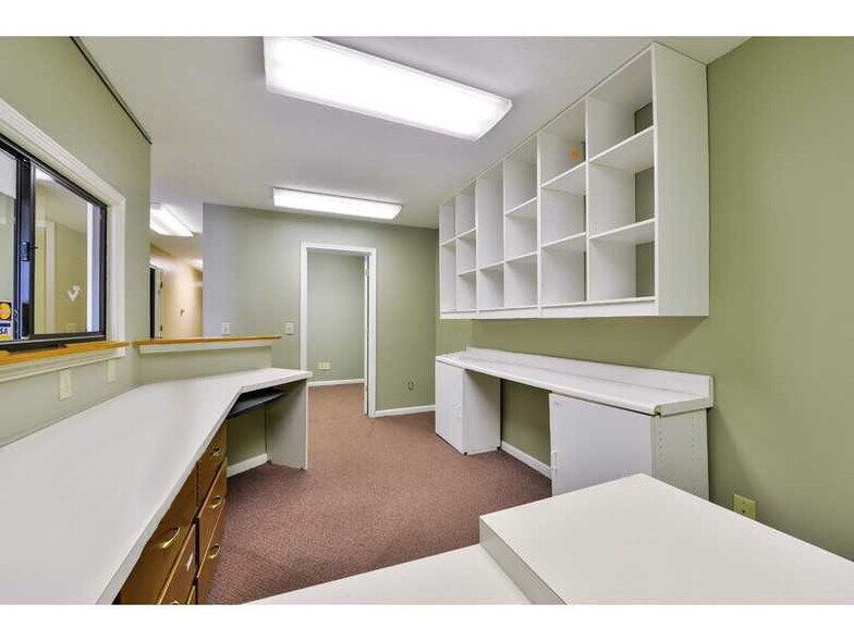 More Photos Of 1790 Mulkey Rd, Austell Medical For Lease