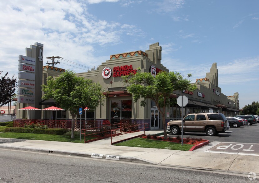 Primary Photo Of 15909-15925 Bellflower Blvd, Bellflower Unknown For Lease