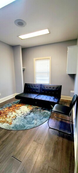 More Photos Of 1903 Wrightsboro Rd, Augusta Medical For Lease