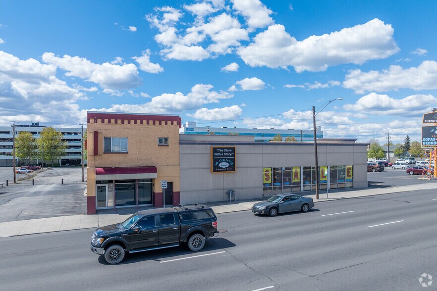 More Photos Of 1219 N Division St, Spokane Freestanding For Lease