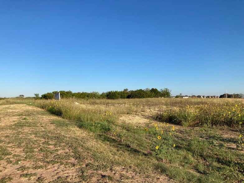 More Photos Of 591 San Gabriel, Leander Land For Sale