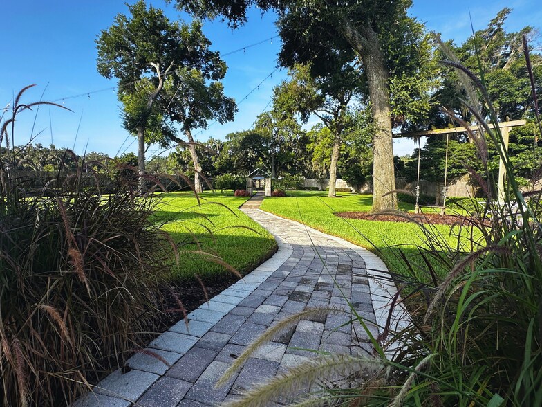 More Photos Of 6320 US Highway 98, Bartow Lodge Meeting Hall For Sale