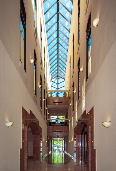 More Photos Of 945 Broadway, Columbus Office Residential For Lease