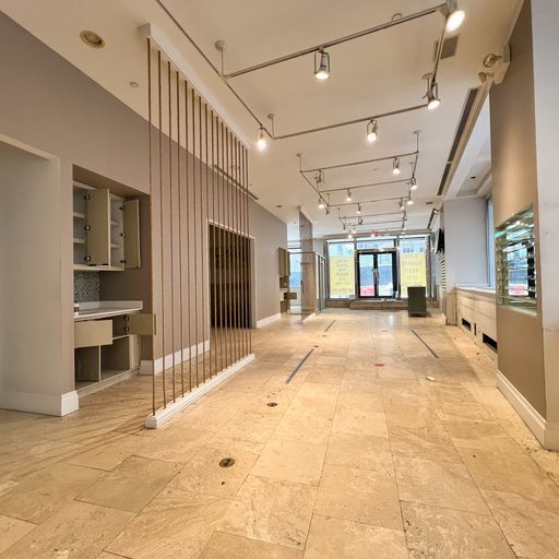 More Photos Of 111 John St, New York Office For Lease